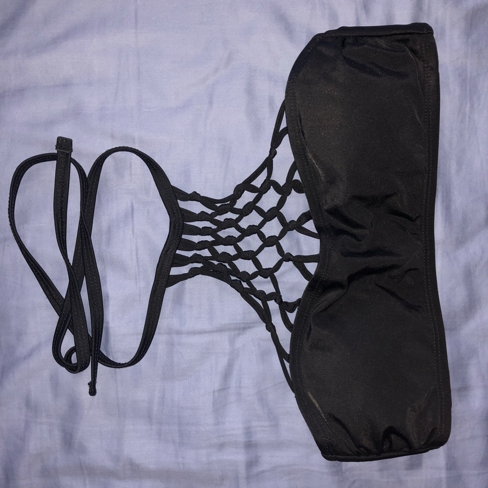 Caged high neck swim top